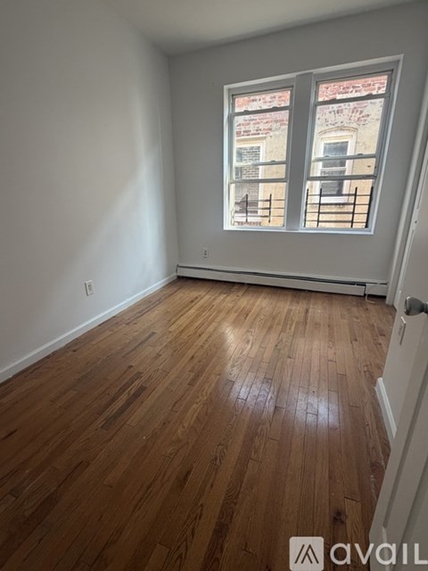 361 Danforth Ave 2 Beds Apartment for Rent