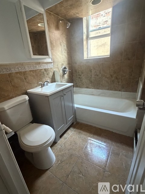 361 Danforth Ave 2 Beds Apartment for Rent