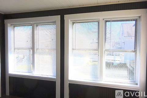 115 Playstead Rd 2 Beds Apartment for Rent