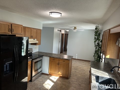 765 W 8Th St 3 Beds Apartment for Rent