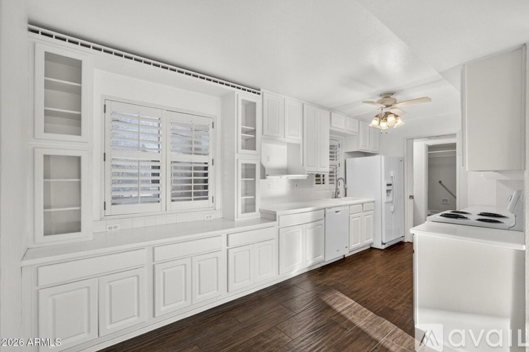 4444 East Paradise Village Parkway North 2 Beds Condo for Rent - Photo gallery 2
