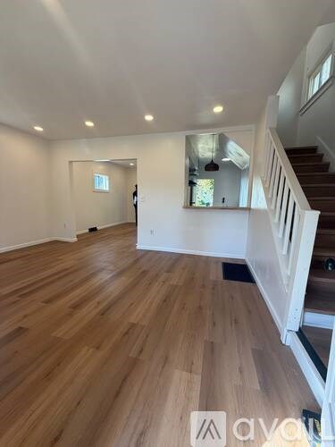 Freeman St 3 Beds Apartment for Rent