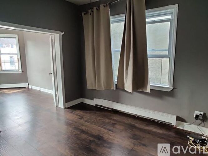 176 Armstrong Ave 3 Beds Apartment for Rent - Photo gallery 1