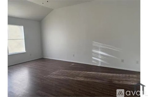 9113 Goldenview Drive 4 Beds Apartment for Rent