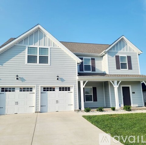 7052 Shelton Ln 5 Beds Apartment for Rent