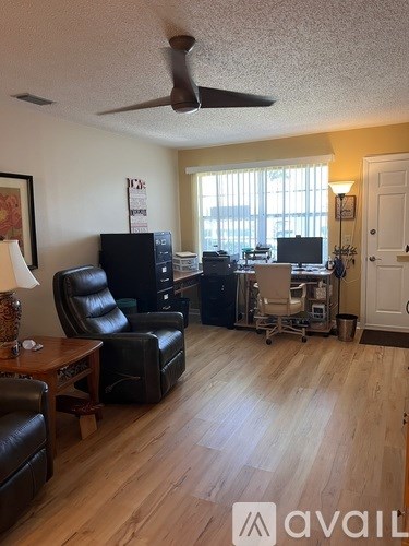 11200 102Nd Ave N 2 Beds Apartment for Rent