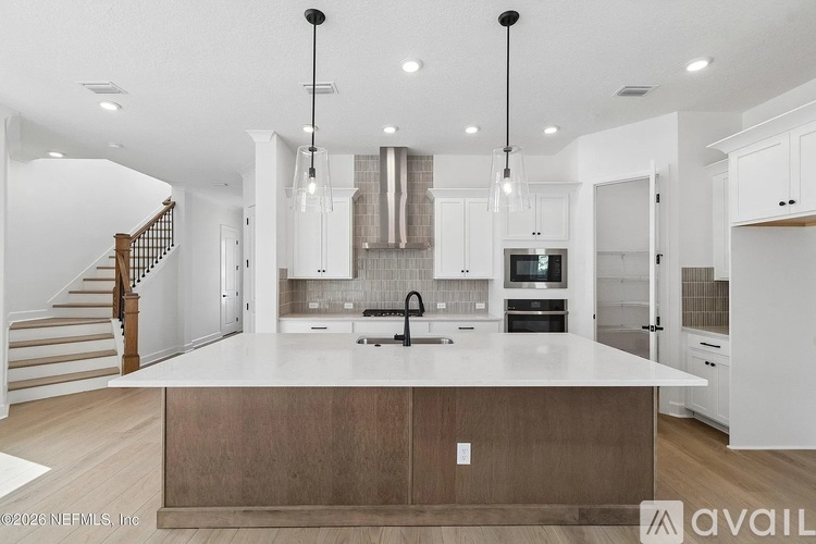 328 Blue Hampton Dr 3 Beds Single Family Home for Rent - Photo gallery 2