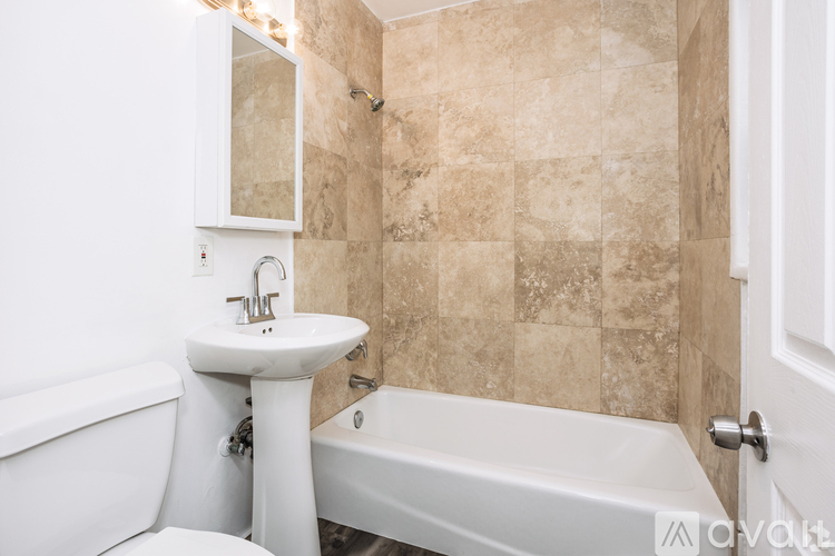 12618 Lakewood Blvd 1 Apartment for Rent - Photo gallery 4
