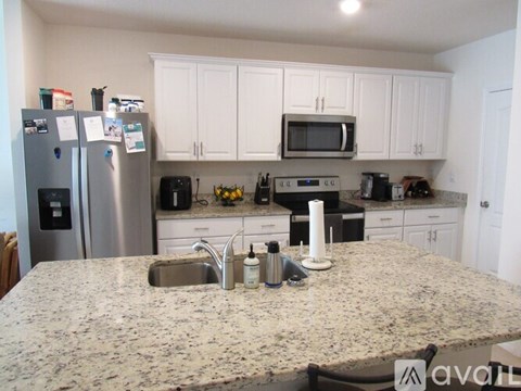 59 BELLA LAGO Cir 2 Beds Apartment for Rent