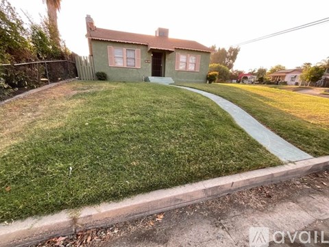 318 S Myrtle St 2 Beds Apartment for Rent