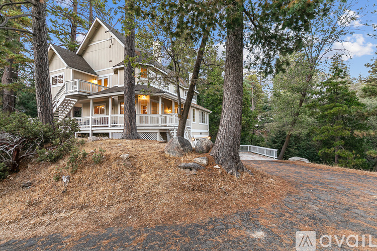 26316 Thunderbird Dr 4 Beds Single Family Home for Rent - Photo gallery 2