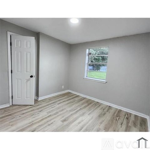 1744 E 21St St 2 Beds Apartment for Rent