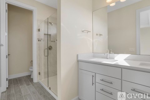 Escue St 3 Beds Apartment for Rent
