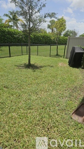 Escue St 3 Beds Apartment for Rent