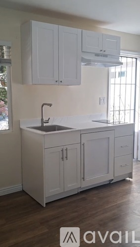 7209 Rosemary Lane Studio Apartment for Rent - Photo gallery 1