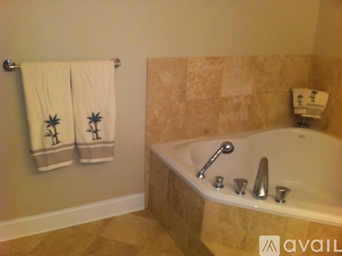 640 Mchenry Road 2 Beds Apartment for Rent
