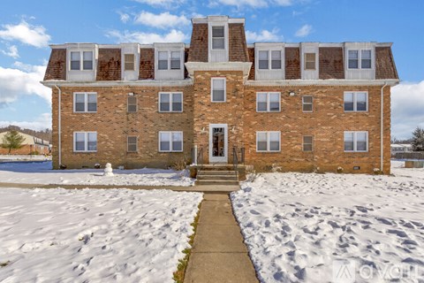 301 Dorchester Avenue 2 Beds Apartment for Rent