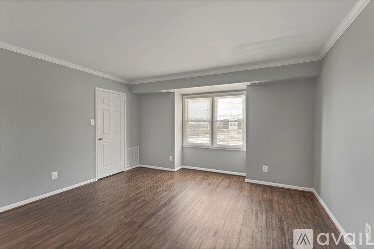301 Dorchester Avenue 2 Beds Apartment for Rent - Photo gallery 3