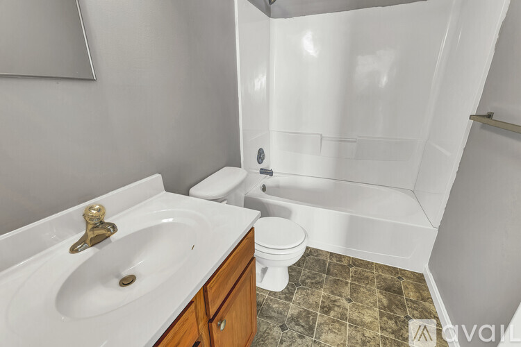 301 Dorchester Avenue 2 Beds Apartment for Rent - Photo gallery 5