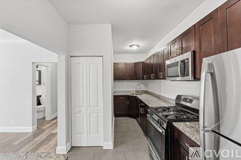 1608 W Sherwin Ave Studio Apartment for Rent