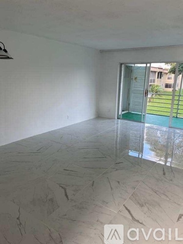 702 Lori Drive 1 Apartment for Rent - Photo gallery 1