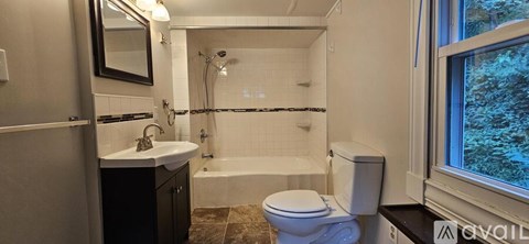 104 Bridge Street 4 Beds Apartment for Rent