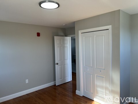 58 Robin Street 3 Beds Apartment for Rent