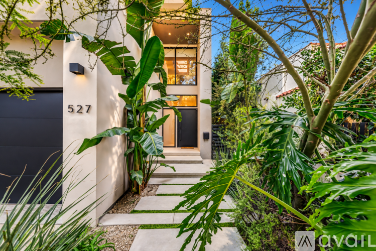 527 N Harper Ave 5 Beds Single Family Home for Rent - Photo gallery 3