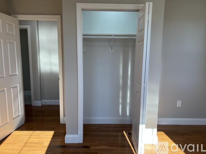 58 Robin Street 3 Beds Condo for Rent - Photo gallery 4