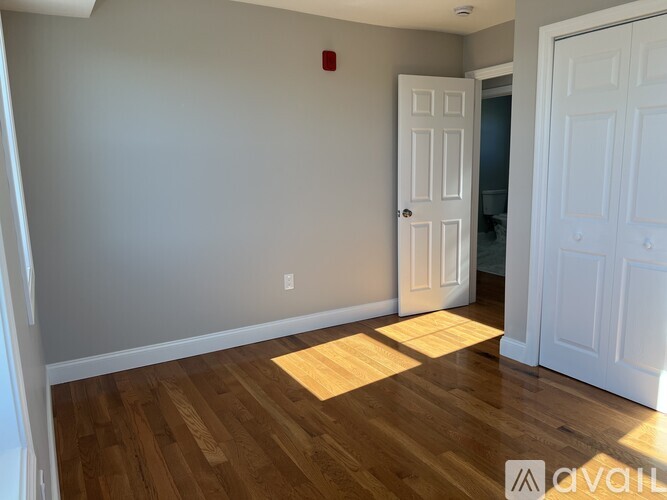 58 Robin Street 3 Beds Condo for Rent - Photo gallery 5