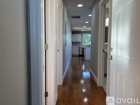 58 Robin Street 3 Beds Apartment for Rent