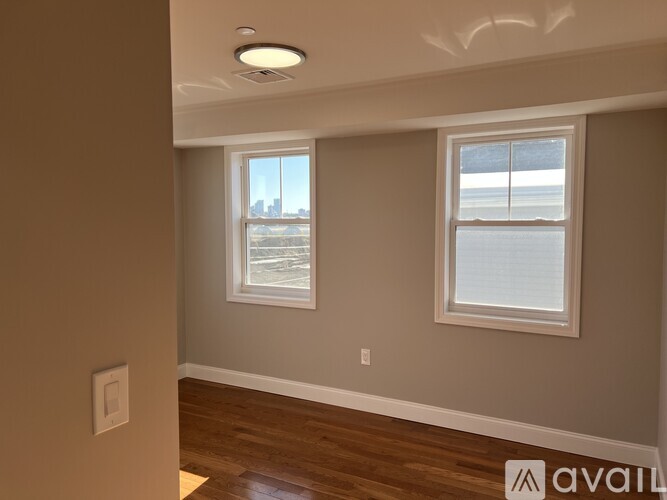 58 Robin Street 3 Beds Condo for Rent - Photo gallery 3