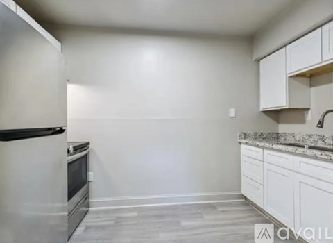 251 Barry Ave Studio Apartment for Rent