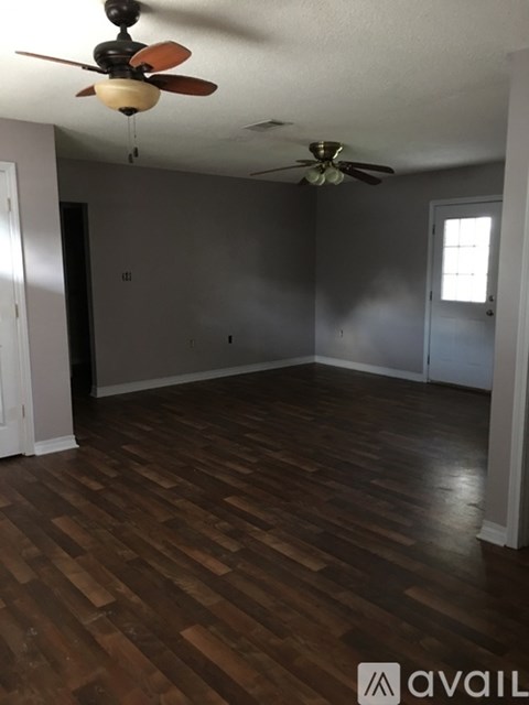 3300 North 5Th Street 3 Beds Apartment for Rent