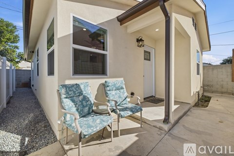 1827 E Mcmillan St 2 Beds Apartment for Rent