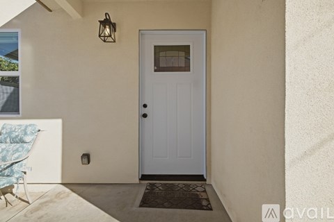 1827 E Mcmillan St 2 Beds Apartment for Rent