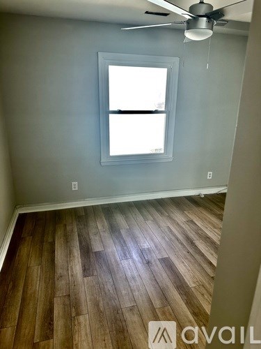 420 Pine Avenue 2 Beds Apartment for Rent
