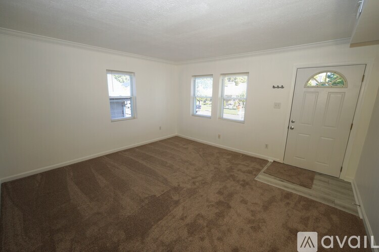 7808 Highpoint Rd 2 Beds Apartment for Rent - Photo gallery 3