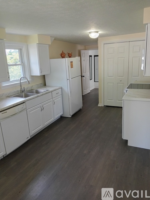 5511 Plum Road Northwest 3 Beds Single Family Home for Rent - Photo gallery 1