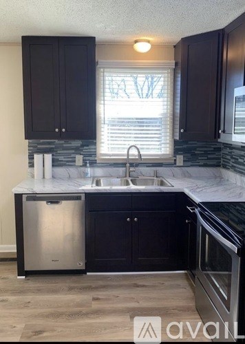 653 Revels Drive 4 Beds Apartment for Rent