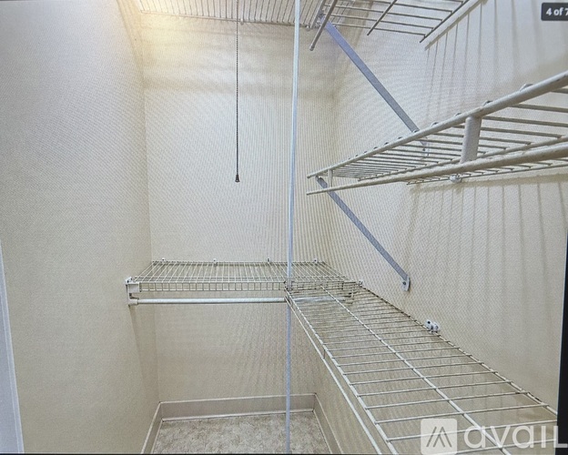 6 Venice Street Studio Condo for Rent - Photo gallery 2