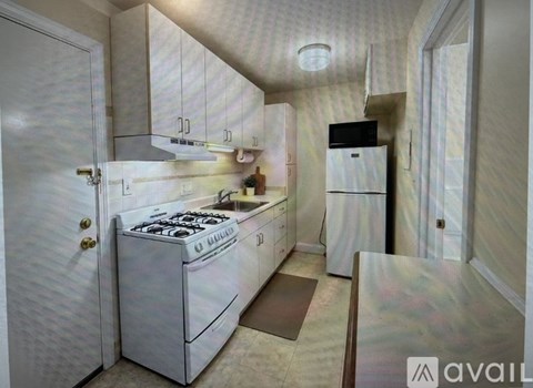 6 Venice Street Studio Apartment for Rent