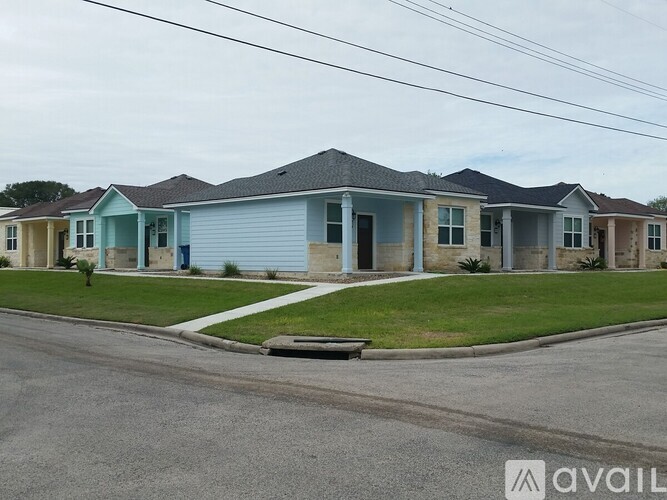 509 South Guadalupe Street 2 Beds Townhouse for Rent - Photo gallery 1