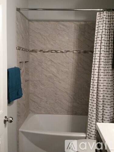 509 South Guadalupe Street 2 Beds Apartment for Rent