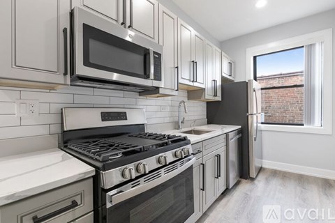 7624 N Eastlake Terrace 2 Beds Apartment for Rent
