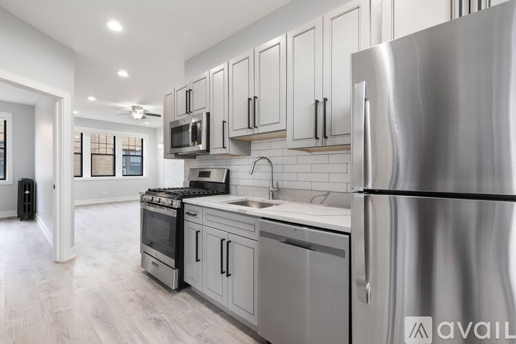 7624 N Eastlake Terrace 2 Beds Apartment for Rent - Photo gallery 5