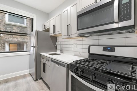7620 N Eastlake Terrace 2 Beds Apartment for Rent