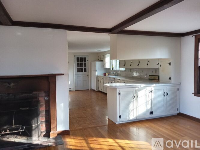 55 Ledge Road 3 Beds Single Family Home for Rent - Photo gallery 3