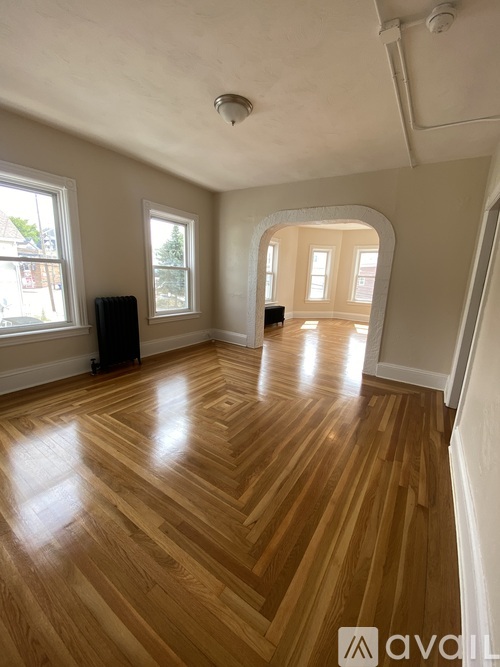 13 Magill Street #2 2 Beds Single Family Home for Rent - Photo gallery 3