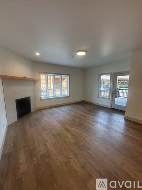 6223 Shiloh Avenue 2 Beds Apartment for Rent